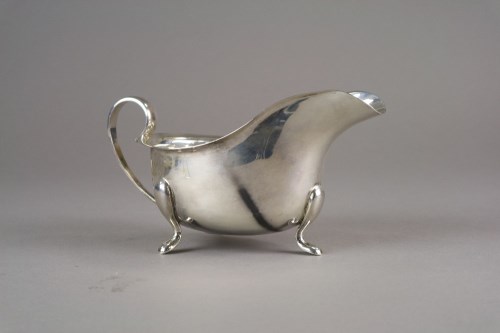 Lot 20 - A large silver sauce boat, Barker Brother...