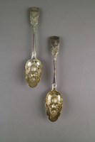 Lot 25 - A pair of silver Fiddle pattern spoons,...