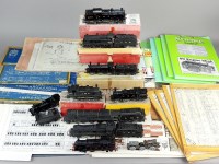 Lot 140 - OO Kit-Built/Modified Locos: Hornby Dublo...