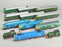 Lot 187 - Triang R388 BR Electric Blue Pandora 27006 EM2,...