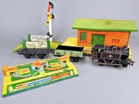Lot 230 - A Hornby O Gauge tin plate mixed lot to...