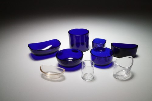 Lot 19 - A collection of blue glass liners for salts,...