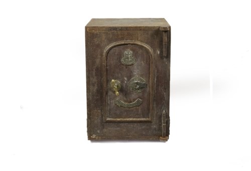 Lot 155 - A Jacob Cartwright, warranted fire proof cast...