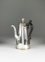 Lot 38 - A Victorian silver coffee pot, AS, London 1891,...
