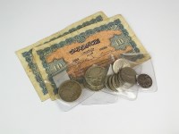 Lot 526 - An assorted collection of World coins; silver,...