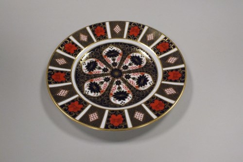 Lot 171 - A Royal Crown Derby Imari cabinet plate...