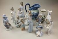 Lot 184 - A collection of 20th century ceramics...