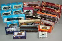 Lot 226 - Bachmann 33-027 Coal Traders Classics (London)...