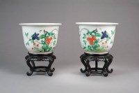 Lot 112 - A pair of Chinese famille verte jardinieres...