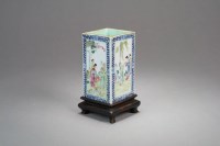 Lot 128 - A Chinese famille rose vase Qing Dynasty, 19th...