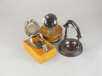 Lot 254 - A collection of pocket watch stands (13)