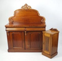 Lot 566 - A Victorian mahogany chiffonier, mid 19th...