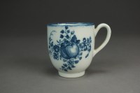 Lot 37 - A Caughley porcelain coffee cup...