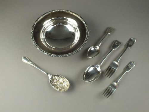 Lot 48 - A large collection of silver plated cutlery,...